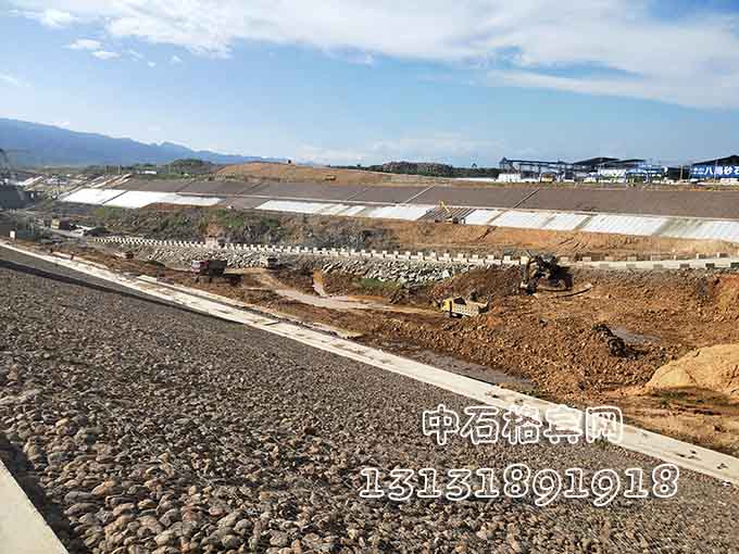 雙隔板雷諾護(hù)墊 雙隔板雷諾護(hù)墊