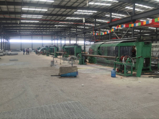 安平縣中石絲網(wǎng)制造有限公司車間